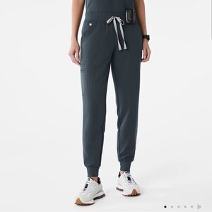 Figs Zamora jogger scrubs